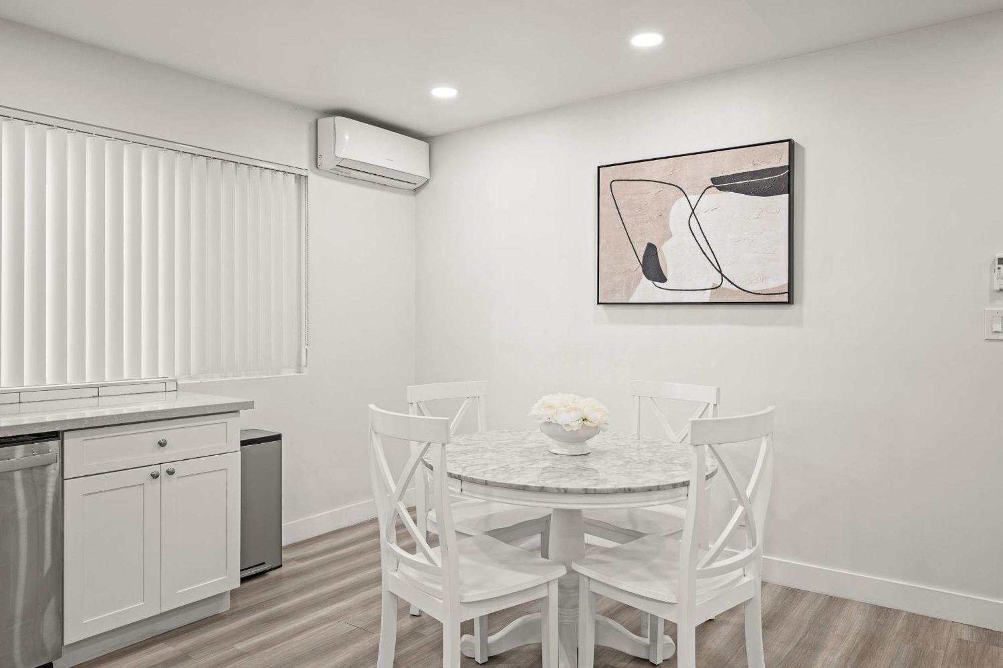 New Renovated 2B2B Apt Self Checkin Free Parking 1 パサディナ エクステリア 写真