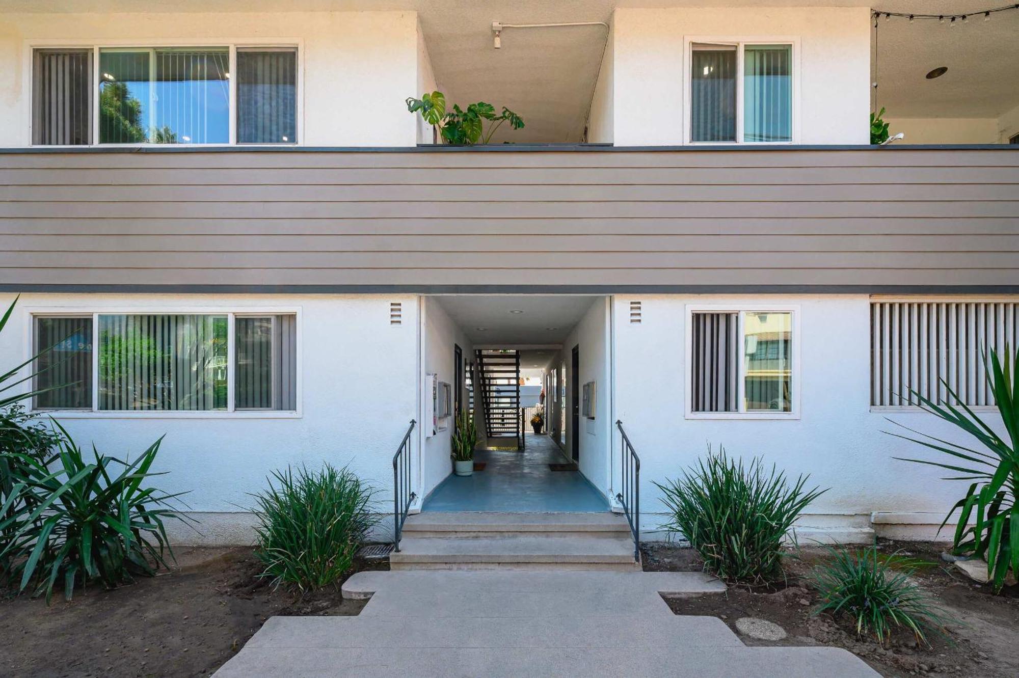 New Renovated 2B2B Apt Self Checkin Free Parking 1 パサディナ エクステリア 写真