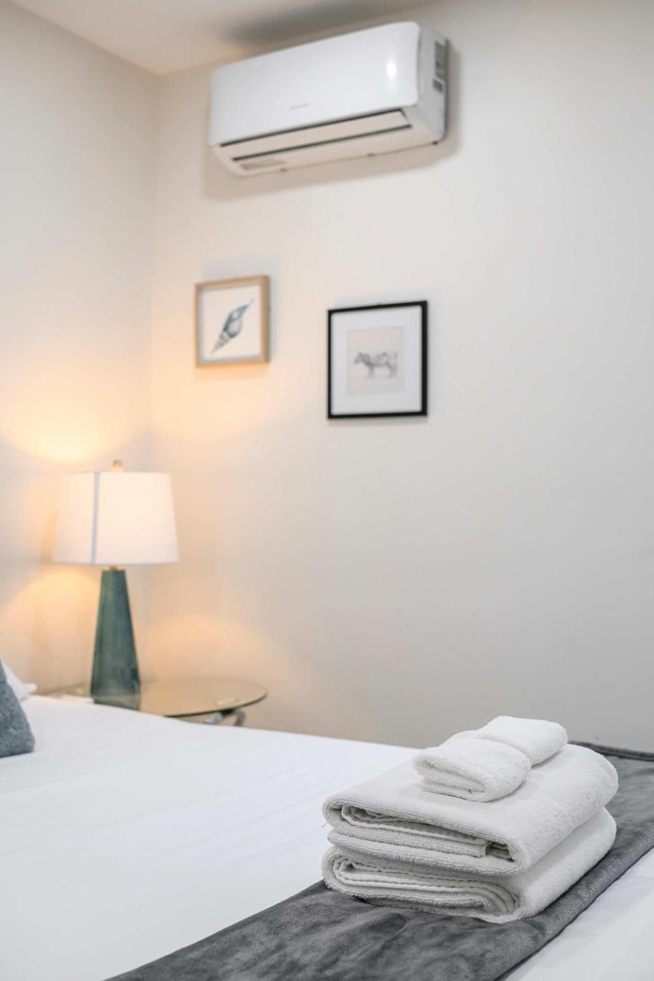 New Renovated 2B2B Apt Self Checkin Free Parking 1 パサディナ エクステリア 写真