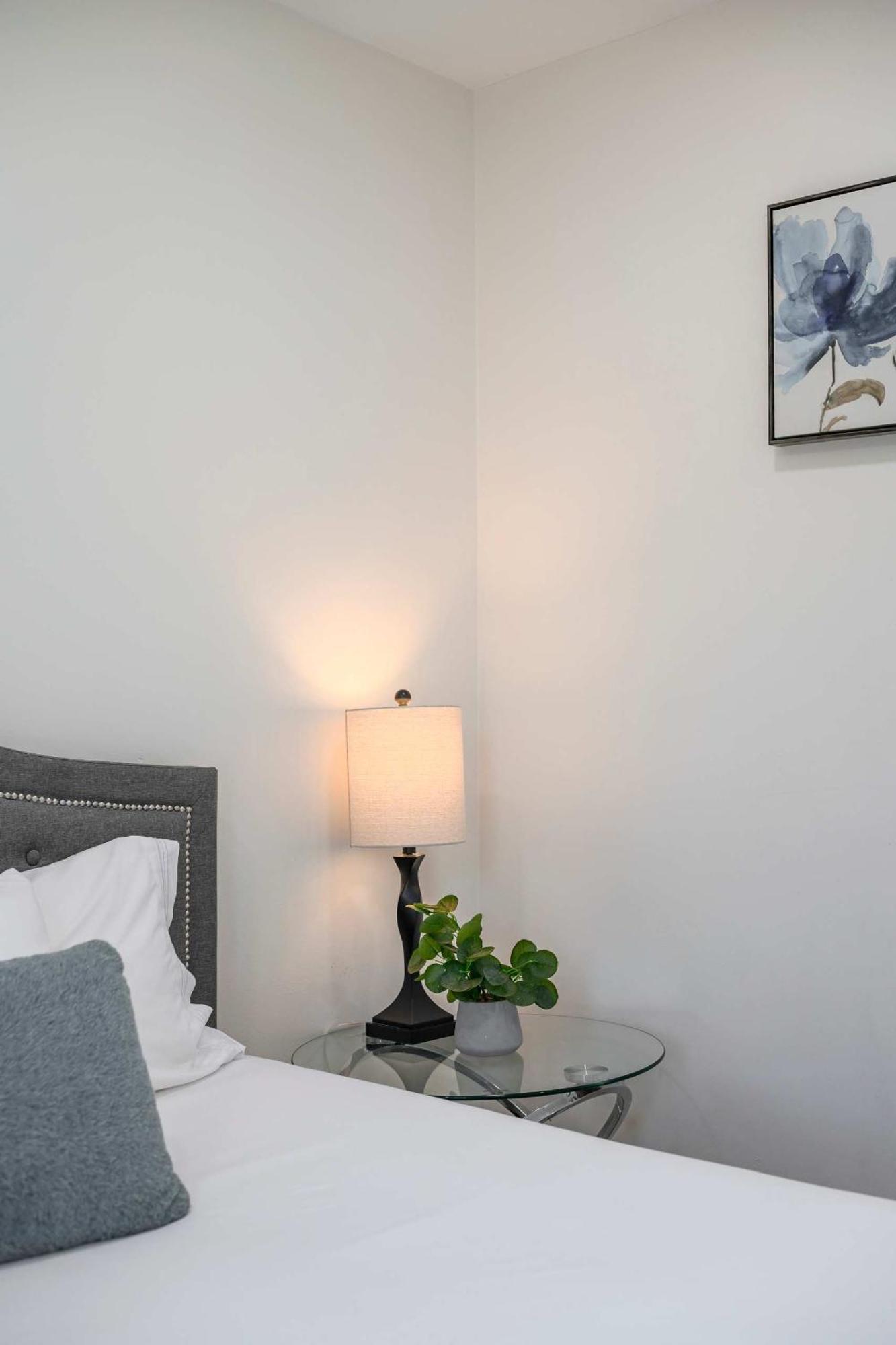 New Renovated 2B2B Apt Self Checkin Free Parking 1 パサディナ エクステリア 写真